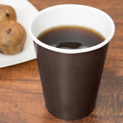 Το φλυτζάνι Espresso καφέ της Λευκής Βίβλου κοιλαίνει τα καυτά/κρύα ποτών μαύρα 26oz Drinki κρύα φλυτζάνια εγγράφου ποτών ανακυκλώσιμα μίας χρήσης